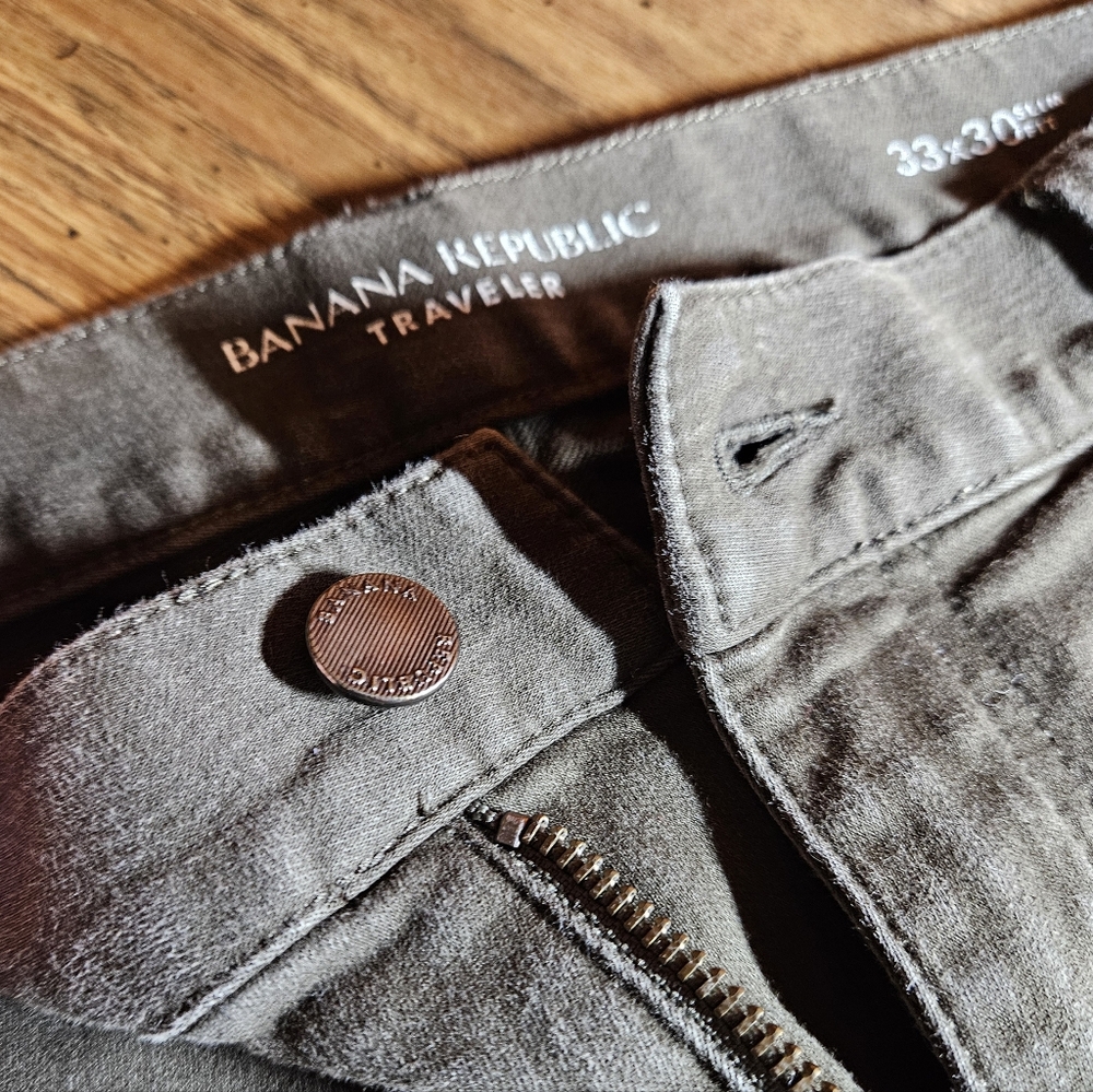 Banana Republic Traveler Gray Pants - Picture 2 of 5